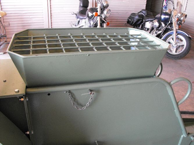 Gravity-fed hopper installed