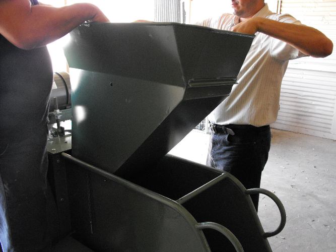 Installing the Gravity-fed Hopper